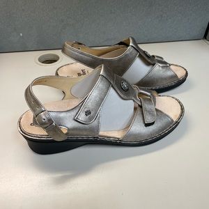 Finn Comfort sandals NEW